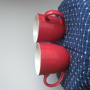 Red coffee mugs